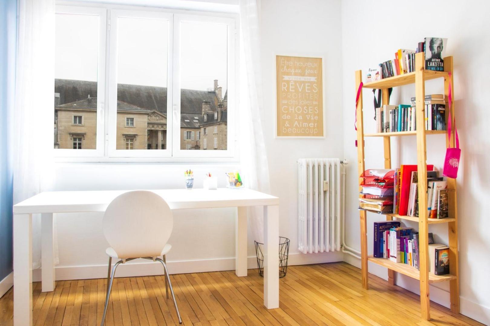 Le Boncenne - Large Bright T4 Downtown Apartment ปัวติเยร์ ภายนอก รูปภาพ